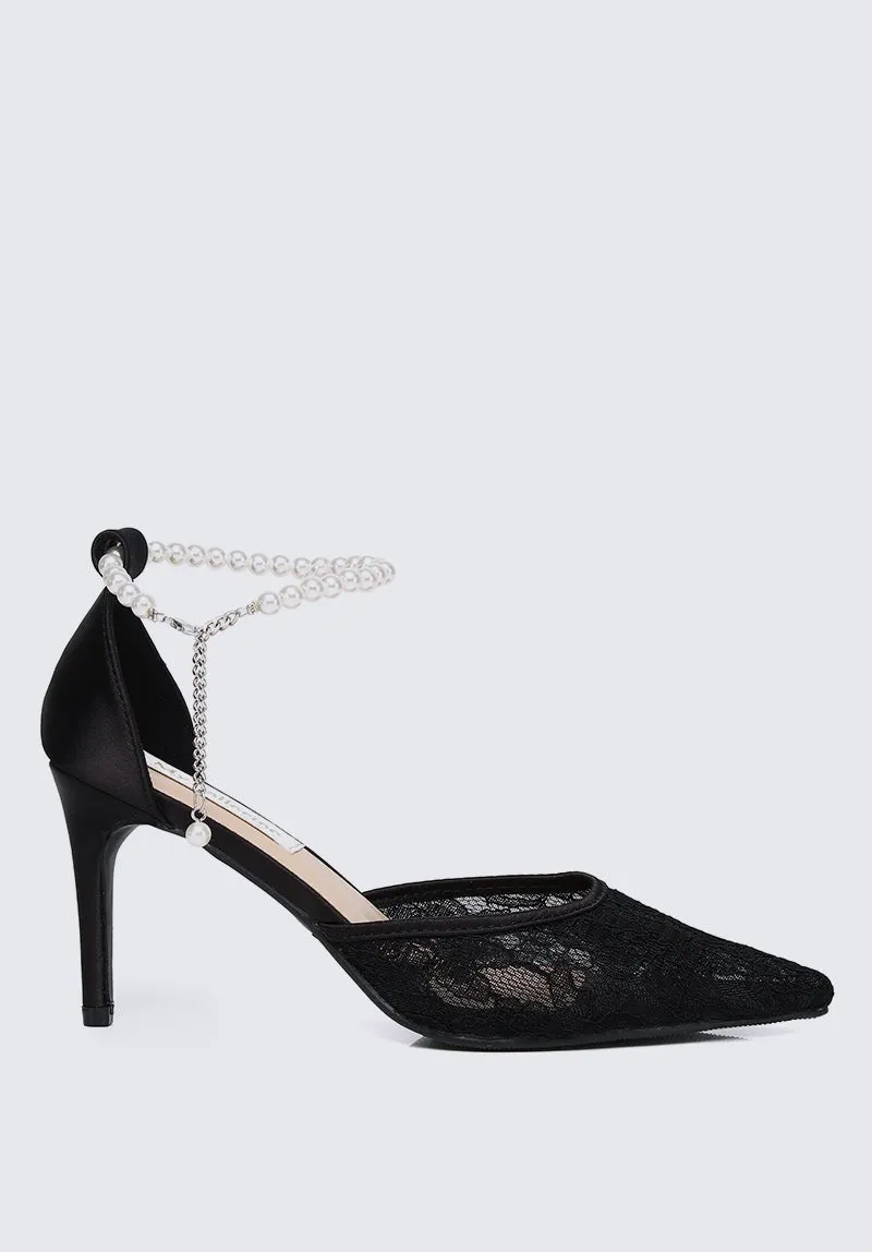 Poppy Comfy Heels In Black