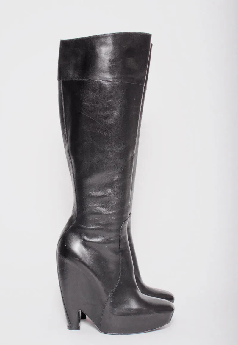 WEDGE BOOTS