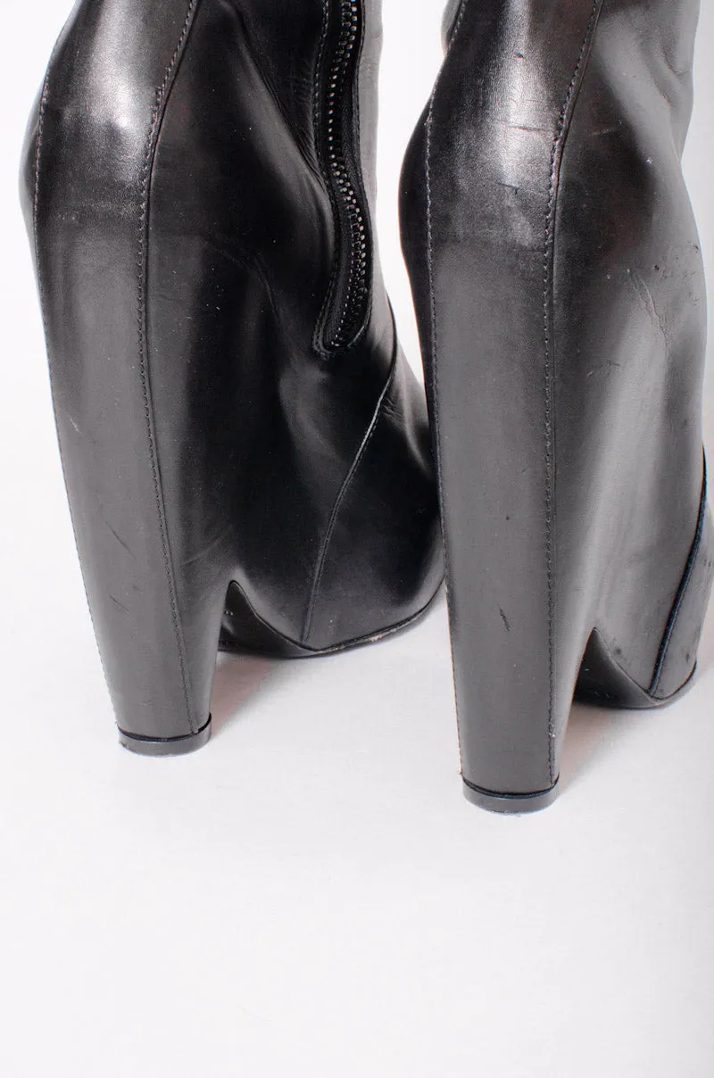 WEDGE BOOTS
