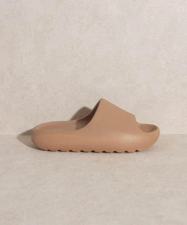Women's Shoes Oasis Society Wyatt - Comfort Slides